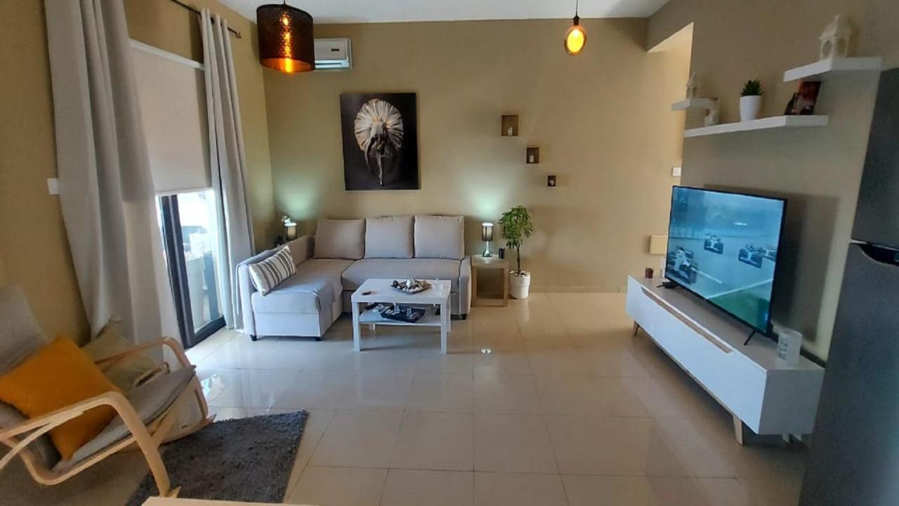 Paramount Gardens Resorts C202 Larnaca Exterior photo